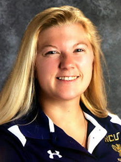 Megan Mohl headshot