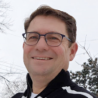Scott Taylor Headshot